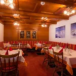 Garni Martina Bed and Breakfast 4*