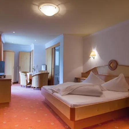 Garni Martina Oda ve Kahvaltı Ischgl