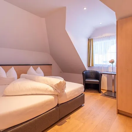 Bed and breakfast Garni Martina 4*