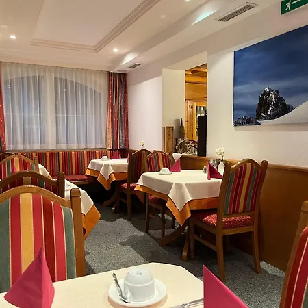 Bed & Breakfast Garni Martina 4*