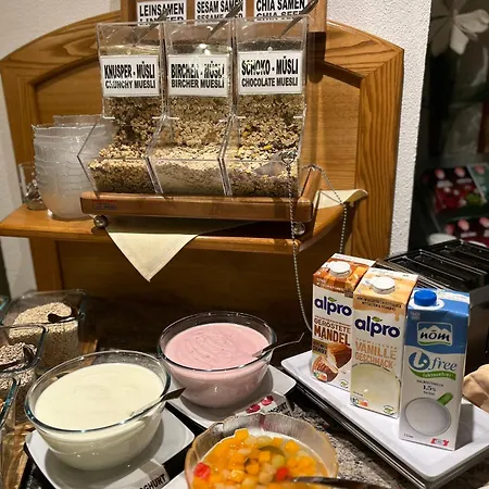 Bed & Breakfast Garni Martina Ischgl