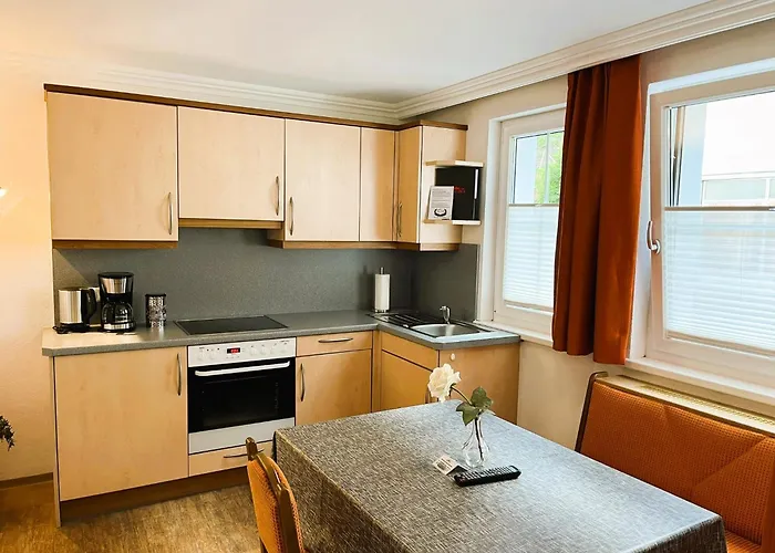 Bed & Breakfast Garni Martina 4*