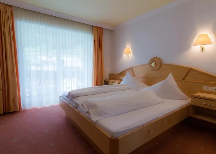 Bed & Breakfast Garni Martina Ischgl