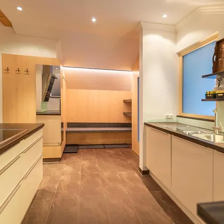 住宿加早餐酒店 Garni Martina 4*