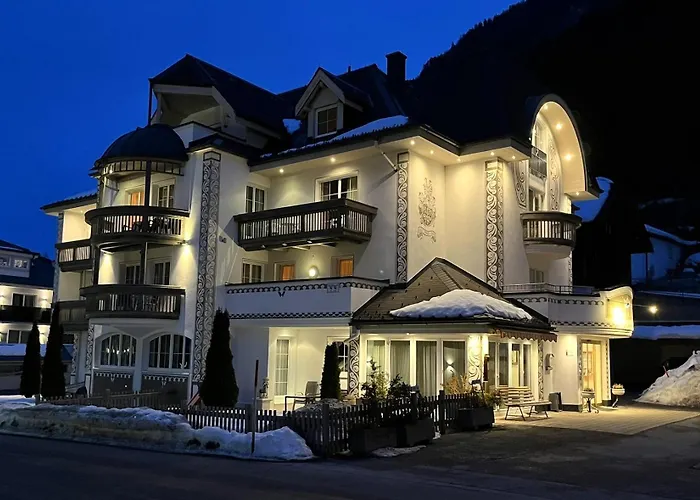 Alojamento de Acomodação e Pequeno-almoço Garni Martina Ischgl