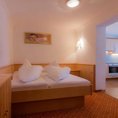 Garni Martina 4*